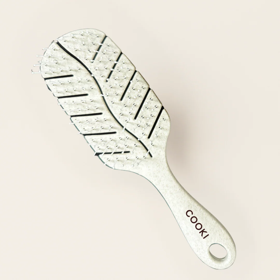 Wheatstraw Detangling Brush - Image 3