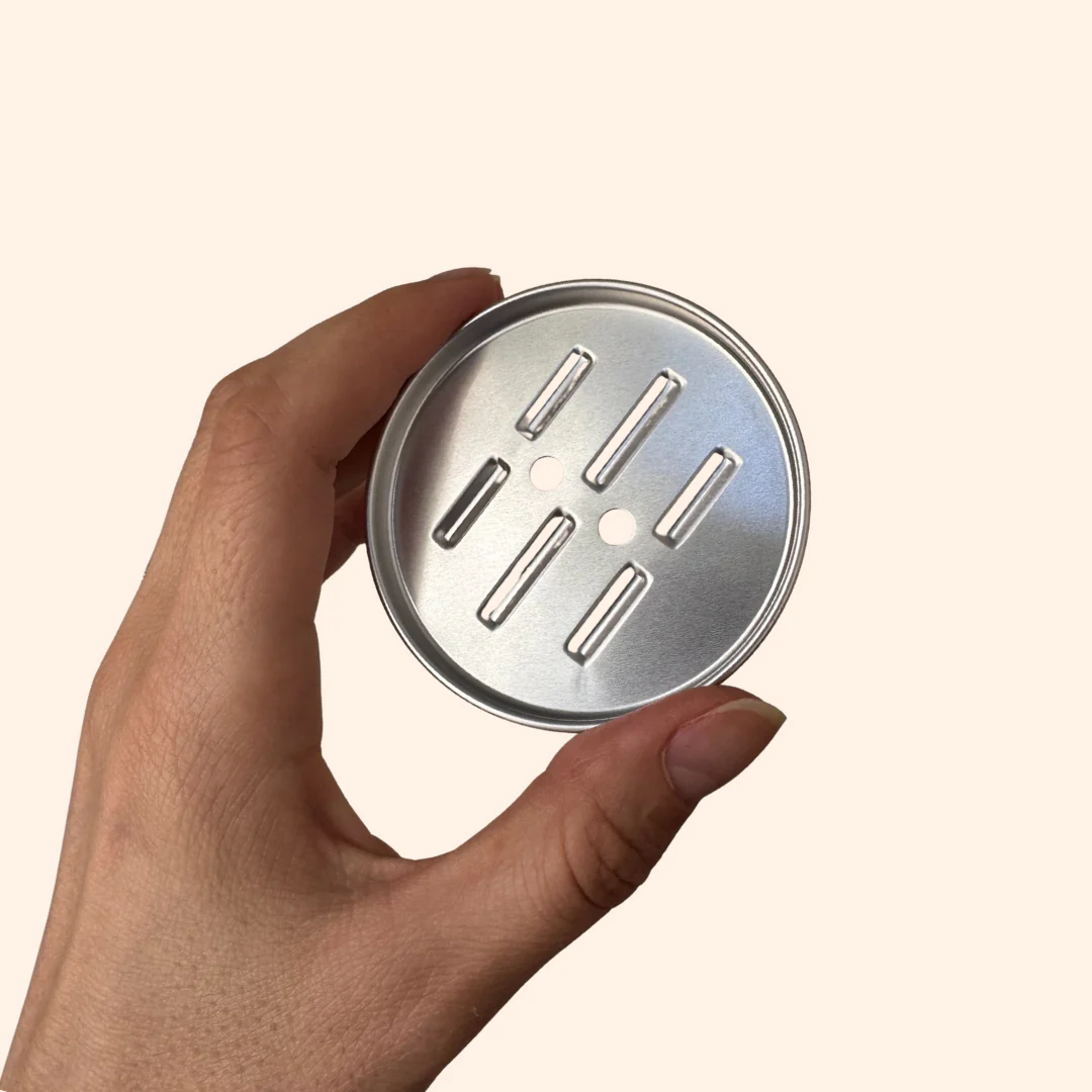 Travel Tin Drainage Tray - Image 3